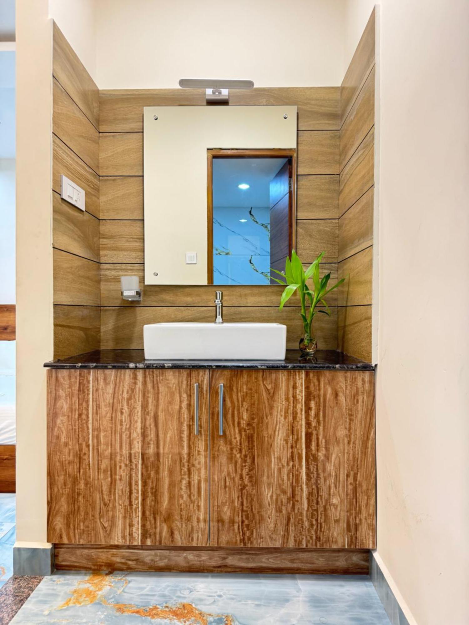 Krishnakripa Premium Residency Hotell Kochi Exteriör bild